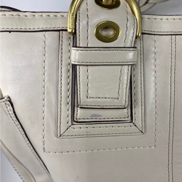 Coach SOHO MIA Ivory Leather Shoulder Tote 10049 - Picture 3 of 6